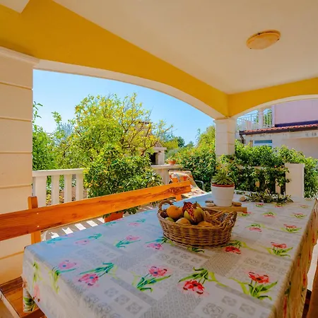 Apartamento Mladenka *