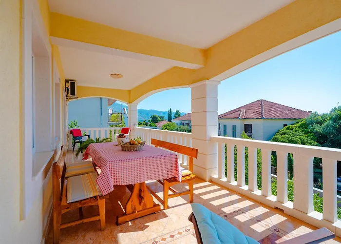 Mladenka アパート