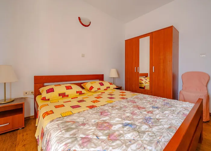 Mladenka オレビック