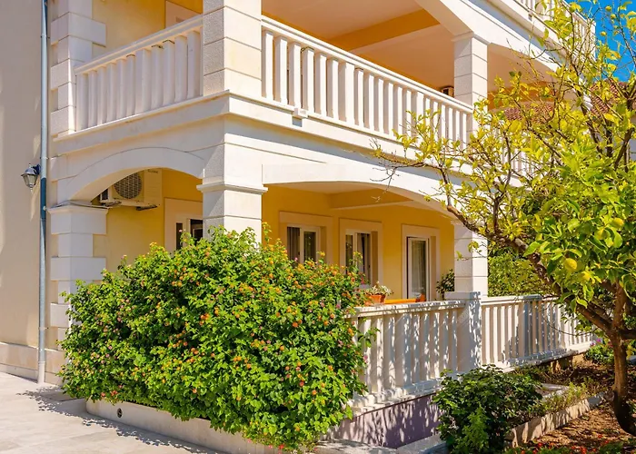 Mladenka アパート